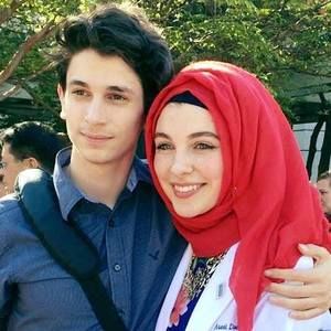 Meet your Posher, Aseel